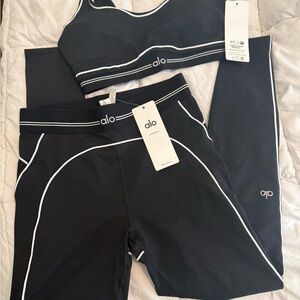 ALO Yoga Black/White set